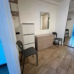 Tancredi Charme Apt - Private Garage